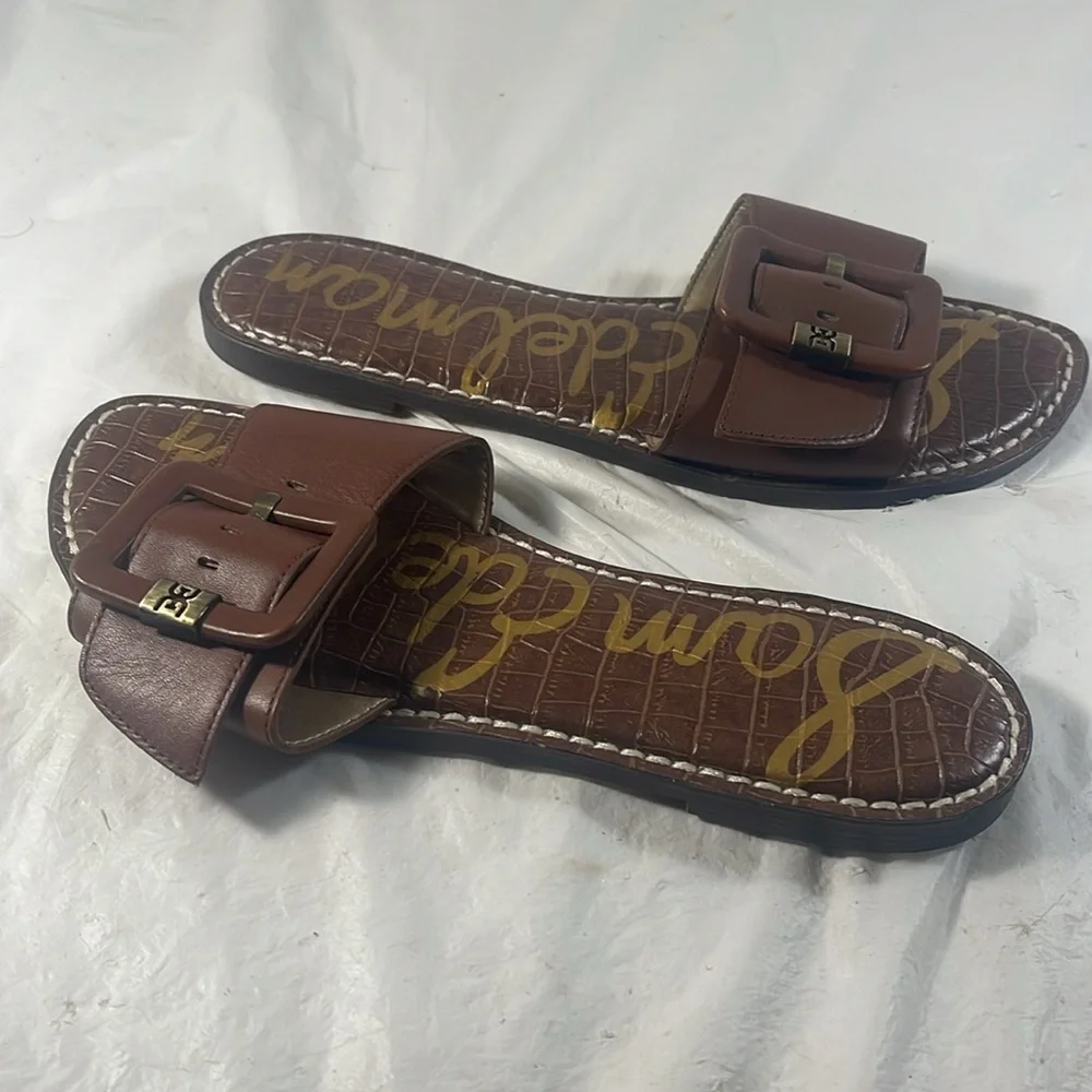 Sam Edelman Women’s Granada Brown Croc-Embossed Adjustable Buckle Slide Sandals - Picture 8 of 9